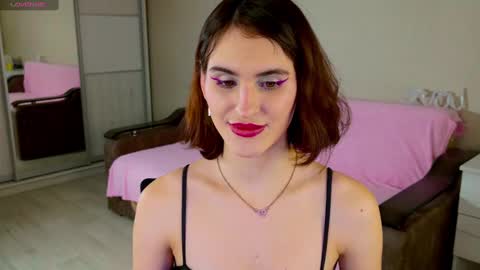 Frida online show from January 5, 2025, 7:17 pm