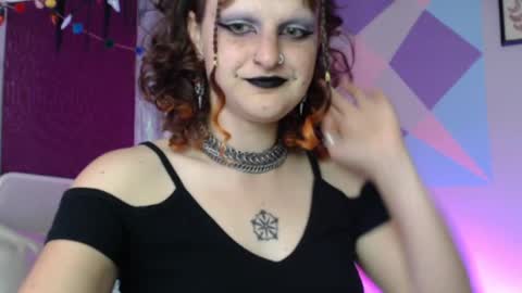 Snapshot of friskyflowers chatting on October 17, 2025, 2:15 am cherry online show from October 17, 2025, 2:15 am
