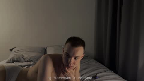 Snapshot of fromedcam chatting on October 13, 2025, 9:37 pm ED online show from October 13, 2025, 9:37 pm