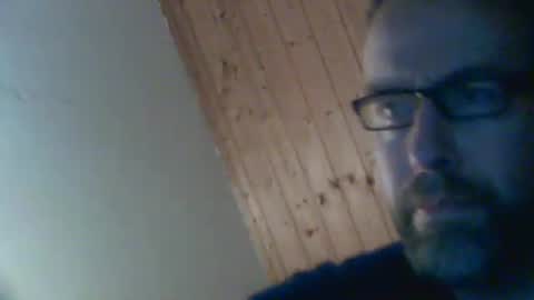 fromgermanywithlove1 online show from November 8, 2025, 4:34 am