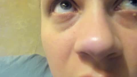 Snapshot of frumcake chatting on December 31, 2024, 1:04 am FrumCake online show from December 31, 2024, 1:04 am