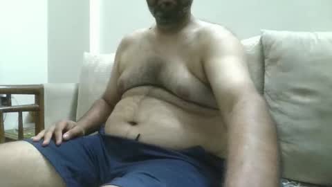 Snapshot of fruti_loops chatting on November 21, 2025, 9:02 pm fruti loops Bull online show from November 21, 2025, 9:02 pm