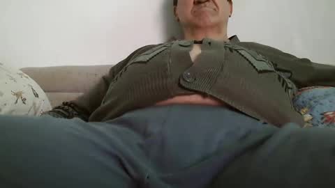 Snapshot of frycxxx chatting on February 23, 2025, 11:55 am frycxxx online show from February 23, 2025, 11:55 am