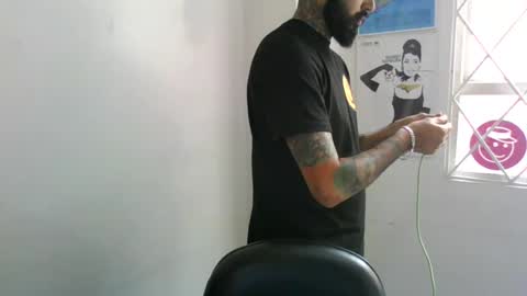 Snapshot of ftmen chatting on June 22, 2026, 5:10 pm Jestevan online show from June 22, 2026, 5:10 pm