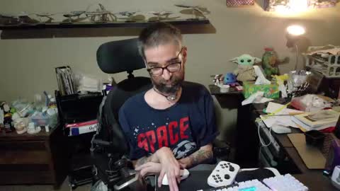 fuck_i_dunno online show from May 6, 2026, 7:02 am