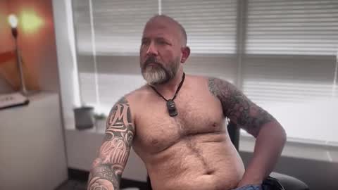 fuckadilf online show from April 27, 2026, 8:29 pm