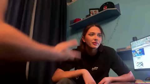 Snapshot of fuckcuple2 chatting on November 15, 2025, 4:58 pm fuckcuple2 online show from November 15, 2025, 4:58 pm