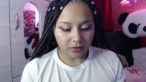 Mia and Gary  online show from March 21, 2026, 12:37 am