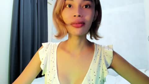 fuckingsexy143 online show from June 20, 2026, 2:36 am