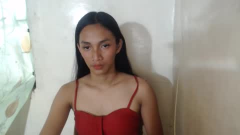 HI IM CLARITA online show from April 6, 2026, 2:09 am