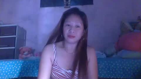 Nida online show from April 18, 2026, 3:32 am