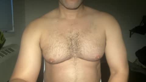 Muscle Bear Jock in Training online show from June 16, 2026, 12:35 am