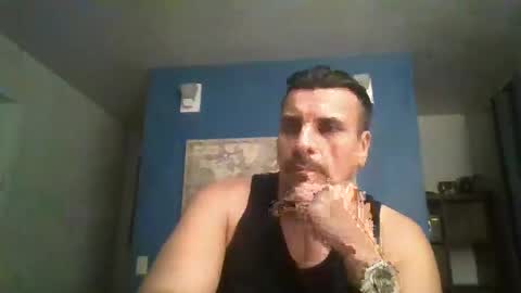 Snapshot of fuegolento22 chatting on December 23, 2024, 5:06 am fuego1ento22 online show from December 23, 2024, 5:06 am