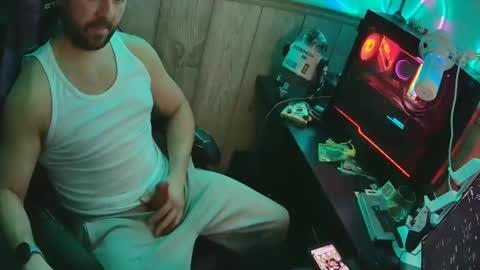 Snapshot of fufupop chatting on December 4, 2025, 5:28 am fufupop online show from December 4, 2025, 5:28 am