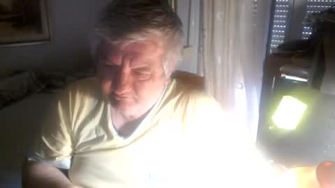 fukingcrazy online show from May 23, 2026, 7:02 am