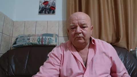 Snapshot of fullballs6 chatting on December 3, 2024, 2:47 am fullballs6 online show from December 3, 2024, 2:47 am