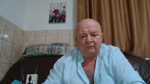 Snapshot of fullballs6 chatting on December 7, 2024, 2:53 am fullballs6 online show from December 7, 2024, 2:53 am