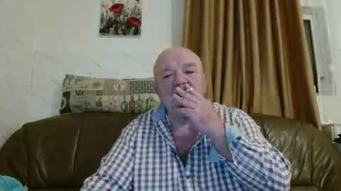 fullballs6 online show from March 23, 2026, 2:48 am