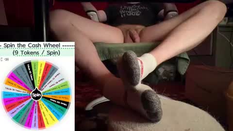 Snapshot of fullofkinks chatting on June 19, 2026, 1:32 am Fullofkink online show from June 19, 2026, 1:32 am