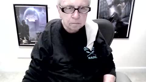 Snapshot of funclemike chatting on April 12, 2026, 6:46 pm funclemike online show from April 12, 2026, 6:46 pm