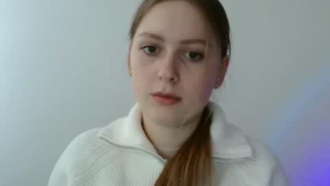 Emma online show from December 5, 2025, 1:20 pm