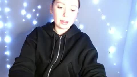 Snapshot of funemma000 chatting on January 16, 2026, 8:18 am Emma online show from January 16, 2026, 8:18 am