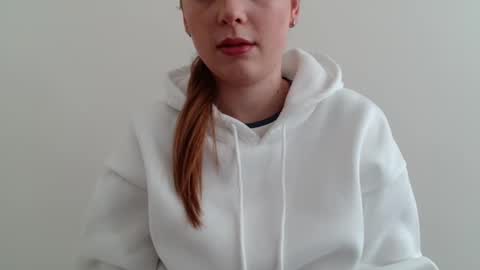 Snapshot of funemma000 chatting on March 3, 2026, 7:03 am Emma online show from March 3, 2026, 7:03 am