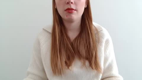 Snapshot of funemma000 chatting on March 18, 2026, 10:07 am Emma online show from March 18, 2026, 10:07 am