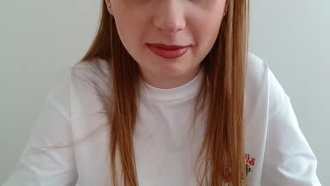 Snapshot of funemma000 chatting on March 20, 2026, 11:04 am Emma online show from March 20, 2026, 11:04 am