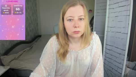 Snapshot of funny_bunny4 chatting on April 4, 2026, 12:35 pm funny_bunny4 online show from April 4, 2026, 12:35 pm