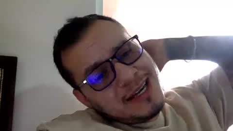 Zanty online show from March 11, 2025, 6:52 pm