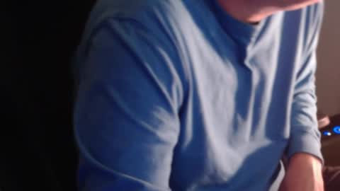 Snapshot of funnyme1234 chatting on October 22, 2025, 2:23 am jerry online show from October 22, 2025, 2:23 am