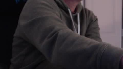 Snapshot of funnyme1234 chatting on November 20, 2025, 6:29 pm jerry online show from November 20, 2025, 6:29 pm