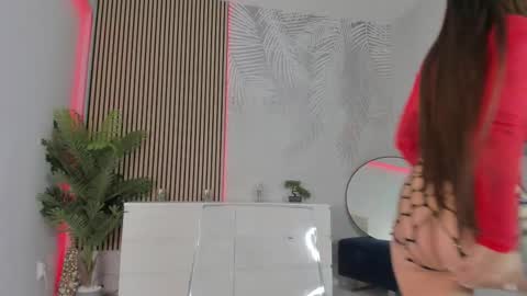 Snapshot of funtasy_world chatting on February 15, 2026, 5:15 am Jessy online show from February 15, 2026, 5:15 am