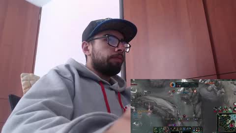 Snapshot of fvckhorneyguy chatting on February 17, 2025, 6:26 pm andrew online show from February 17, 2025, 6:26 pm