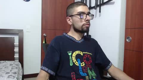 Snapshot of fvckhorneyguy chatting on March 11, 2025, 8:42 pm andrew online show from March 11, 2025, 8:42 pm