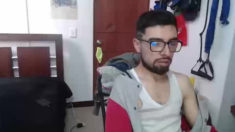 Snapshot of fvckhorneyguy chatting on September 9, 2025, 4:50 pm andrew online show from September 9, 2025, 4:50 pm