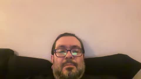 Snapshot of fvguru chatting on October 14, 2025, 1:06 am TatdDaddy online show from October 14, 2025, 1:06 am