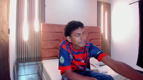 fykmor online show from September 15, 2025, 3:50 am