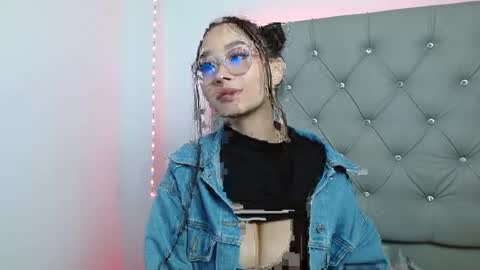 Victoria online show from September 14, 2025, 12:32 am
