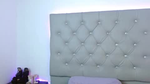 Victoria online show from February 11, 2026, 11:32 pm