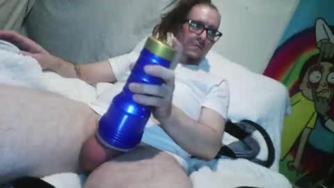 iLOVEgooning online show from April 12, 2026, 8:41 am