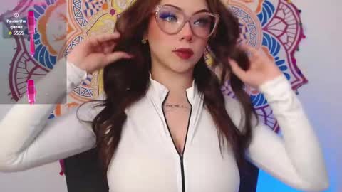 Snapshot of gabb__yy chatting on September 22, 2025, 2:02 am    online show from September 22, 2025, 2:02 am