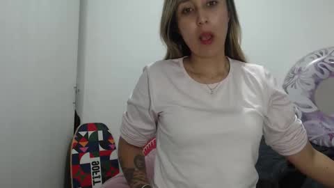 Snapshot of gabb_rioss chatting on February 20, 2026, 12:29 am Gabriela online show from February 20, 2026, 12:29 am