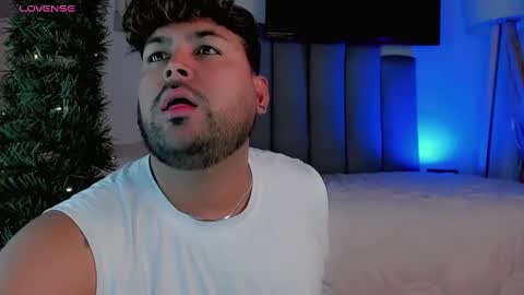 Snapshot of gabbo__ chatting on December 21, 2024, 2:52 am GABO online show from December 21, 2024, 2:52 am