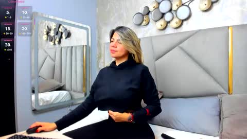 Gaby Santos online show from March 25, 2026, 12:22 pm