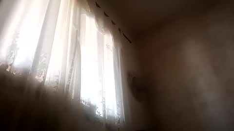 Snapshot of gabinovin chatting on December 18, 2024, 1:12 pm gabinovin online show from December 18, 2024, 1:12 pm