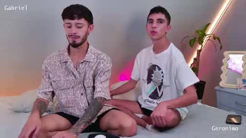 gabriel_and_geronimo online show from January 12, 2026, 9:42 pm