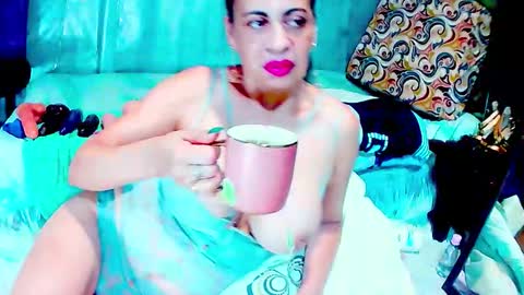 Gabriella Lopez online show from February 25, 2026, 2:27 pm