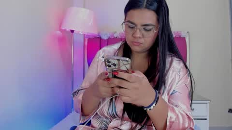 Snapshot of gabrielaa_01 chatting on February 14, 2025, 4:09 pm Gaby Im on vacation see you on November 25 online show from February 14, 2025, 4:09 pm